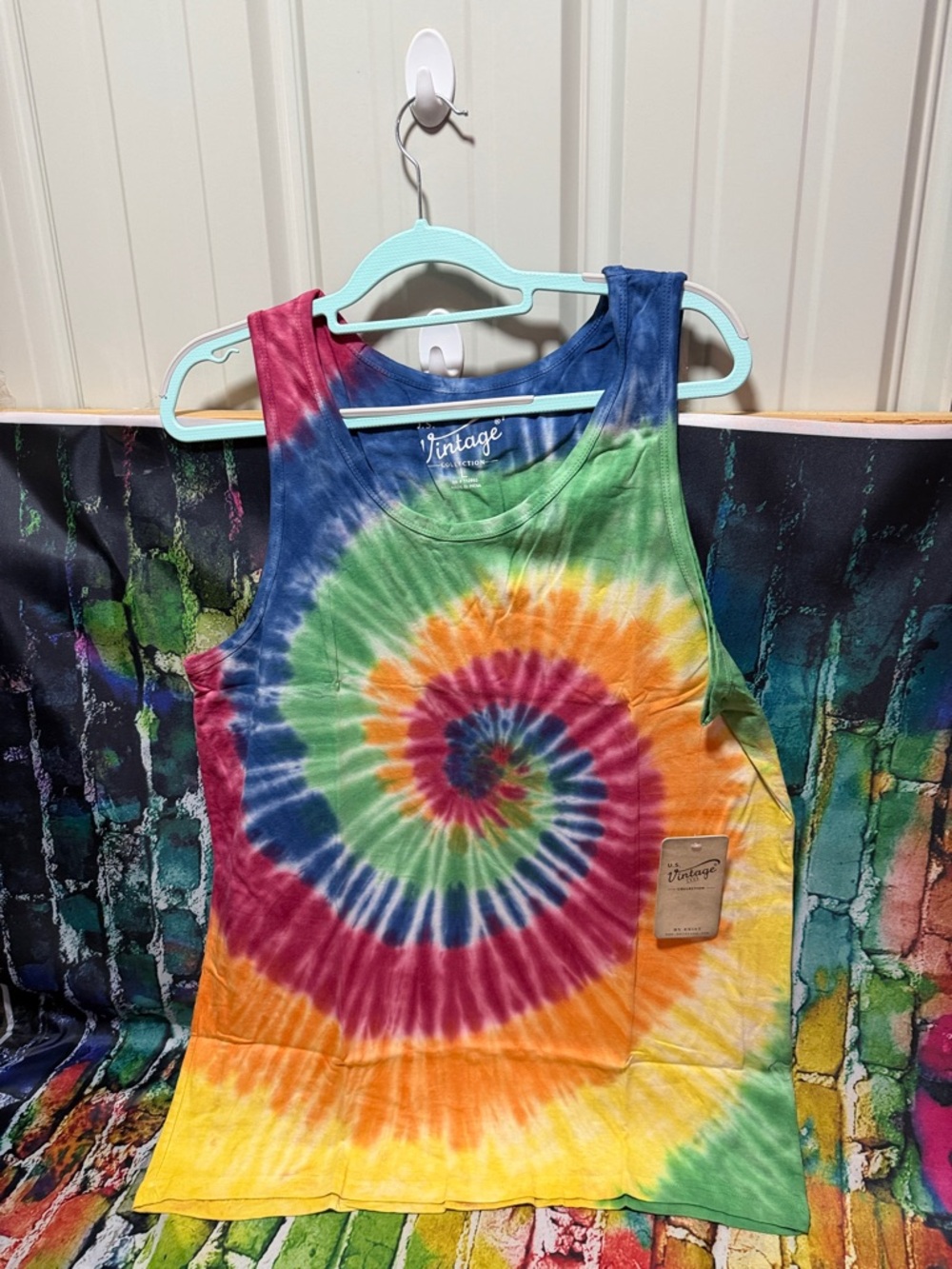 U.S. Vintage Tie-Dye Spiral Tank Top - Blue Green Yellow Red Orange size large